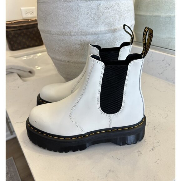 DR. MARTENS 2976 Quad Platform Chelsea Boot in White Size US 9 - Picture 5 of 9